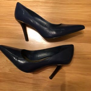 Ralph Lauren blue pumps